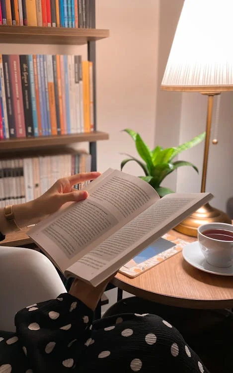 Membangun Kebiasaan Tenang di Sudut Favorit Anda